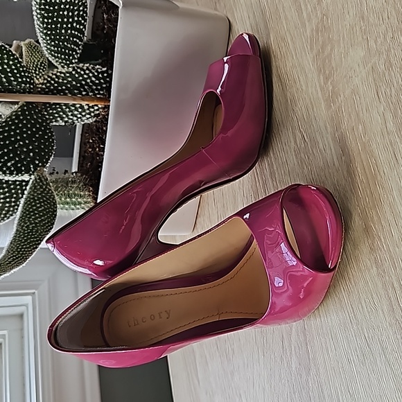 Theory Patent leather Open Toe Heels - Picture 8 of 8